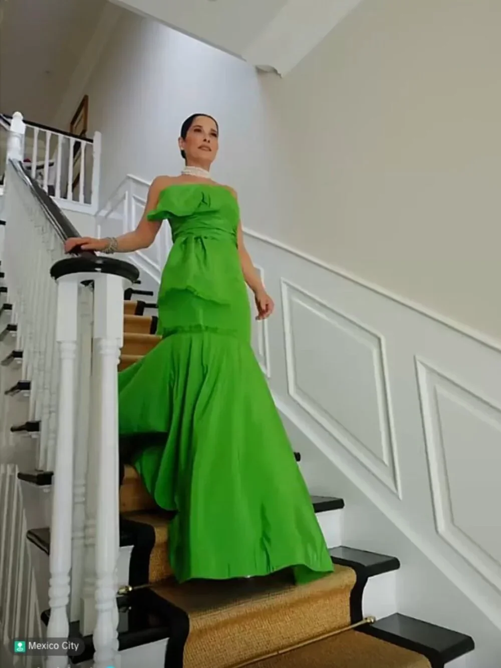 Oscar de la Renta - Green Formal Gown (Size 8 / Medium)